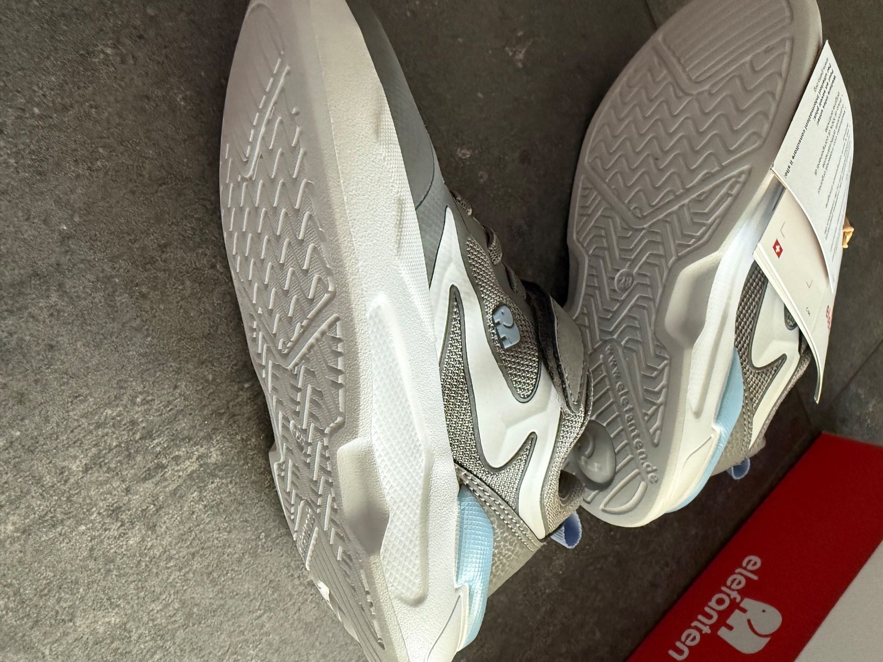 Elefanten Schuhe für Jungen: Elefanten Schuhe neu Gr. 28 – Neu und originalverpackt aus Worblaufen von Savanne05 1