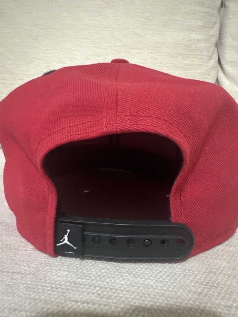 Jordan Altro abbigliamento per bambino: Cappello Jordan rosso - Taglia Unica – Nuovo (secondo la descrizione) da Bellinzona venduto da Ti.belli 3