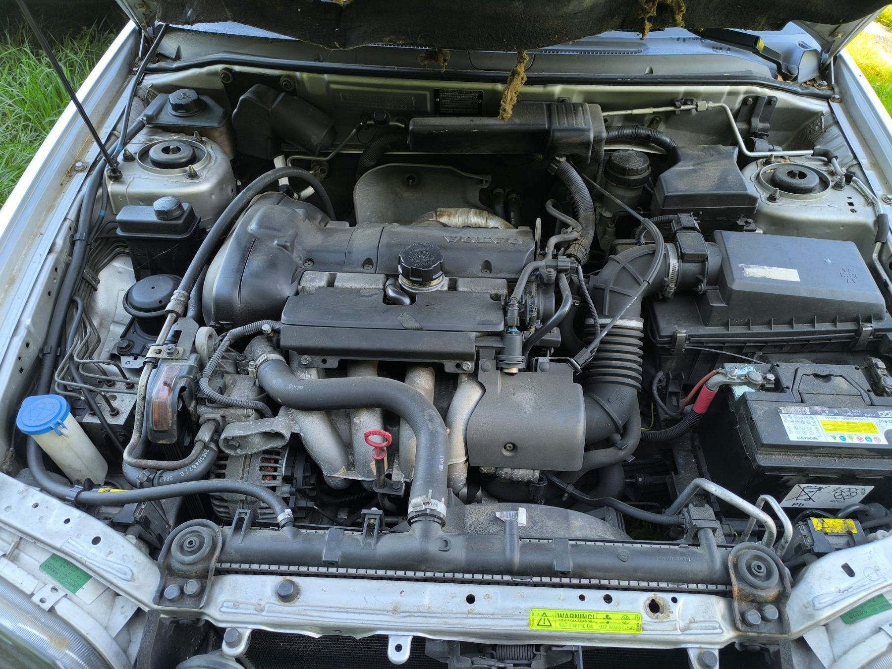 Volvo Automobili: Volvo V40 1.8 – Usato da Guggisberg venduto da Bmaegerli 2