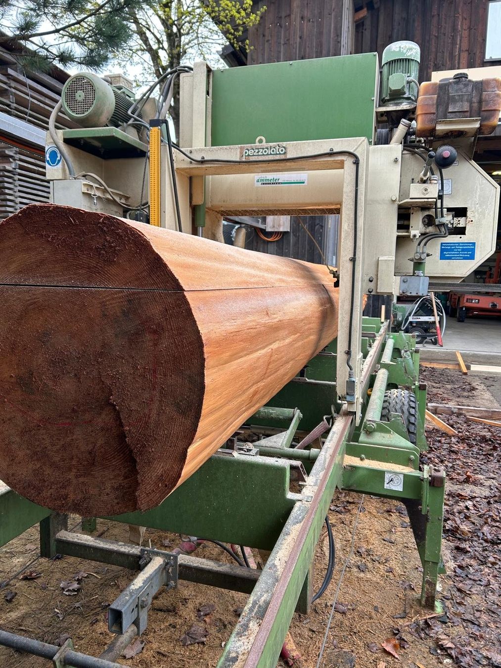 Teiche & Zierbrunnen: Original Holzbrunnen "Emmentalisches Schwingfest 2026" – Gebraucht aus Oberdiessbach von Revilo24 4
