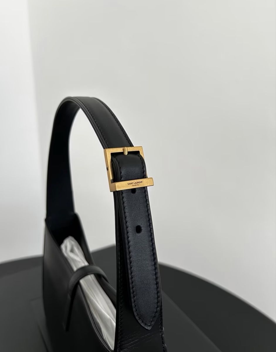 Borse da donna: Saint Laurent Hobo Bag – Nuovo (secondo la descrizione) da Unterentfelden venduto da ani_r62p 2