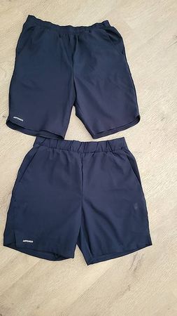 Lot de 2 shorts tennis 14 15 ans decathlon comme neuf