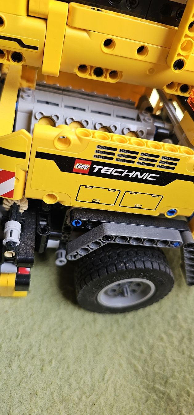 Lego Giocattoli: Lego Technic Schwerlastkran – Usato da Ferden venduto da jemyce 1