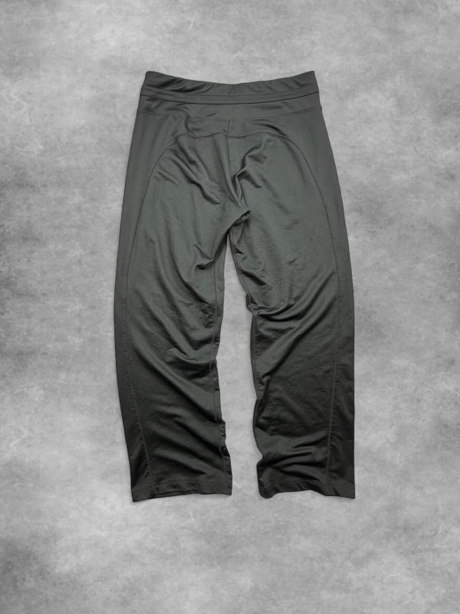 Nike Pantaloni: Nike trousers – Usato da Erlinsbach SO venduto da TogaResell 3