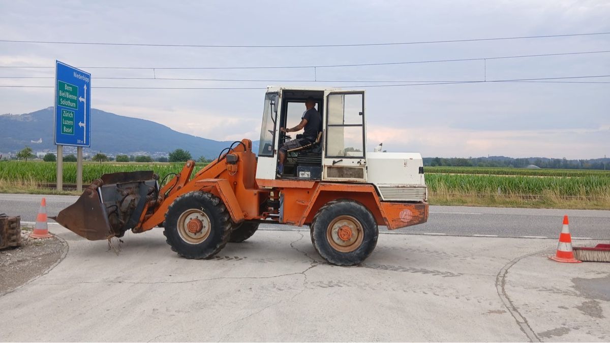 Terex Escavatori: Pneulader Schäff SKl 851 / Bagger – Usato da Niederbipp venduto da baggerch 6