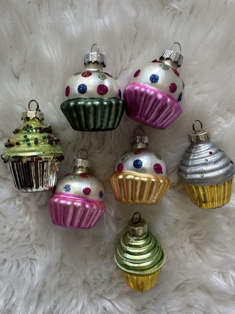 Tutte le decorazioni: Weihnachtskugeln, Cupcake Design, 7er Set, Vintage – Usato da Oberentfelden venduto da vilibrand