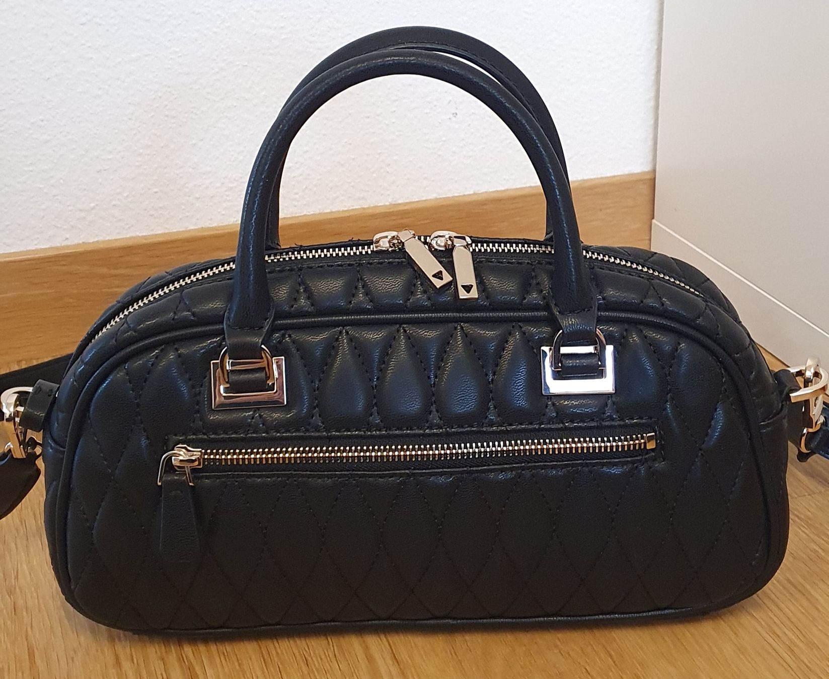 Guess Borse da donna: Guess Handtasche Schwarz – Nuovo (secondo la descrizione) da Niederteufen venduto da Mira_72 2