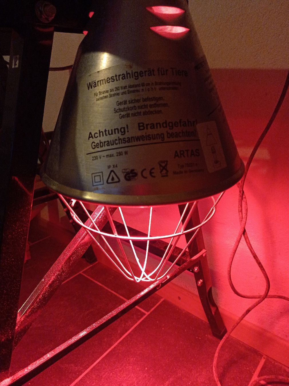 Lampen: Wärmelampe  – Gebraucht aus Romanshorn von lobpreis01