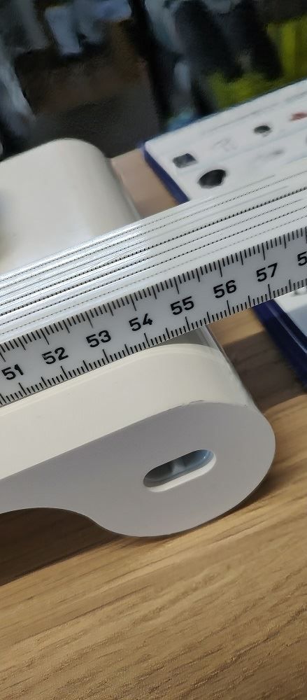 Staffa per monitor: Monitor Halter mit 4 USB Anschlüssen – Usato da Aesch BL venduto da Gebrauchtes_AeschBL 3