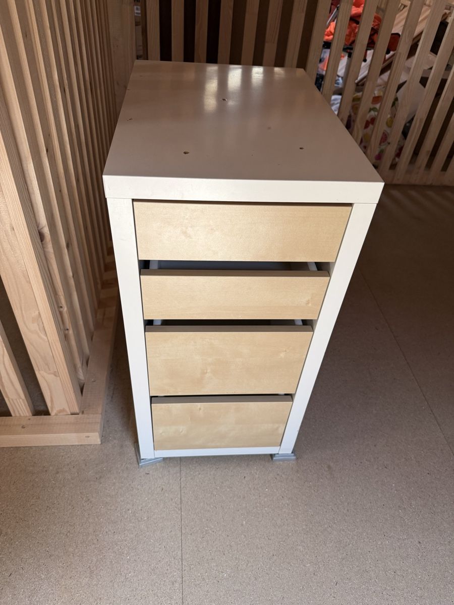 Armadi: Schubladenschrank – Usato da Bern venduto da jac_5hjp