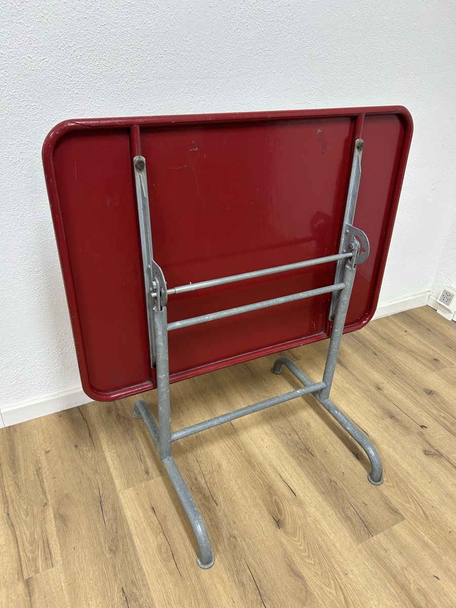 Tavoli: Gartentisch rot (100x70cm) – Usato da Basel venduto da MoebelSackmann 2