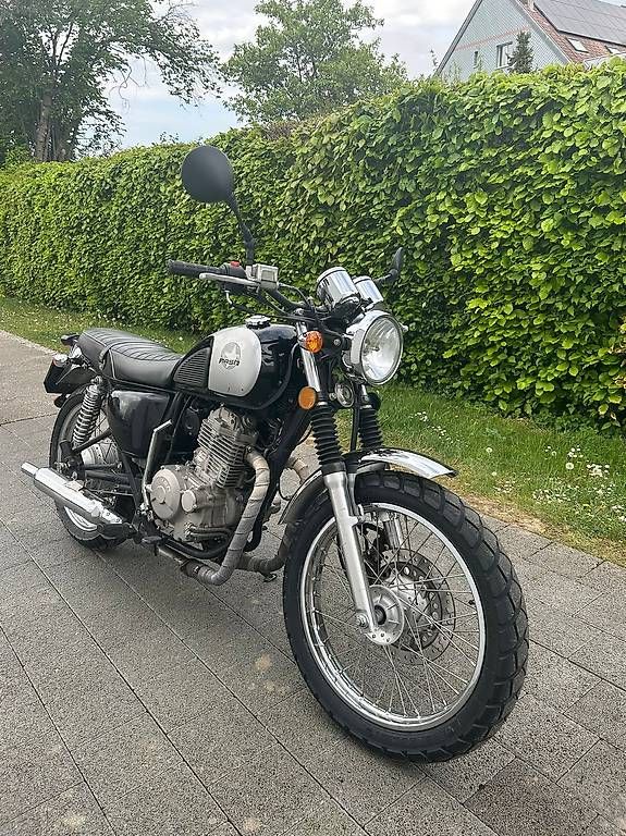 Strada: Mash Five Hundred 500  mit Retro-Charme – Usato da Thun venduto da moh_f82g 1
