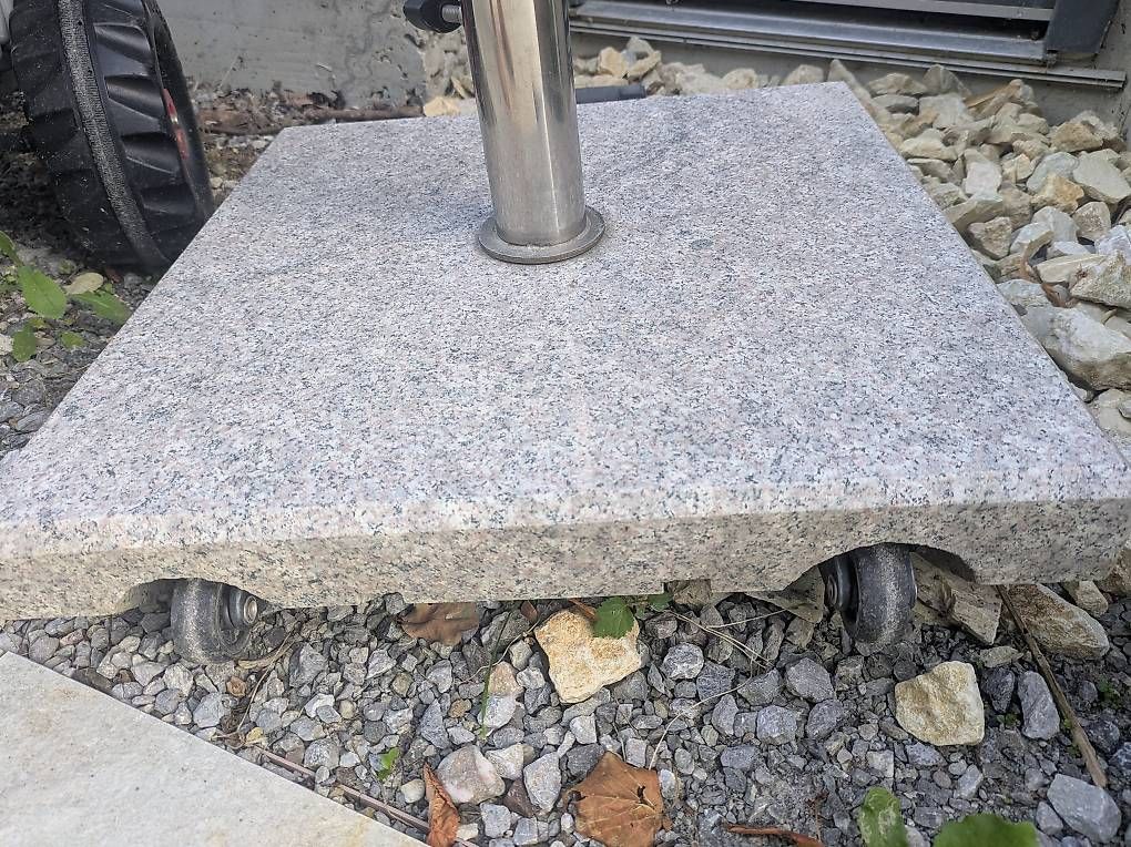 Sonstiges: Granitsockel – Gebraucht aus Burgdorf von Almut83