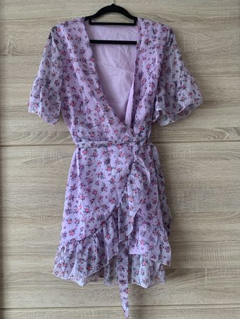 Robe fleuri violette