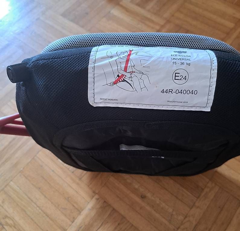 Auto-Kindersitze: Portable Autositzerhöhung – Gebraucht aus Zürich von sandra0070 1
