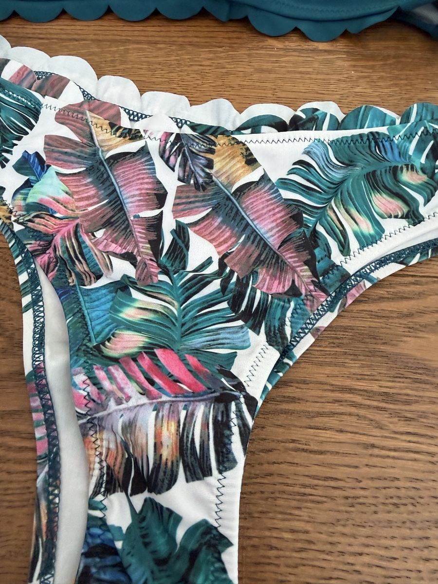 Costumi da bagno & Bikini: Sommerlicher Bikini, Gr. M, mit tropischem Muster – Nuovo (secondo la descrizione) da Bassersdorf venduto da Sandy456 1