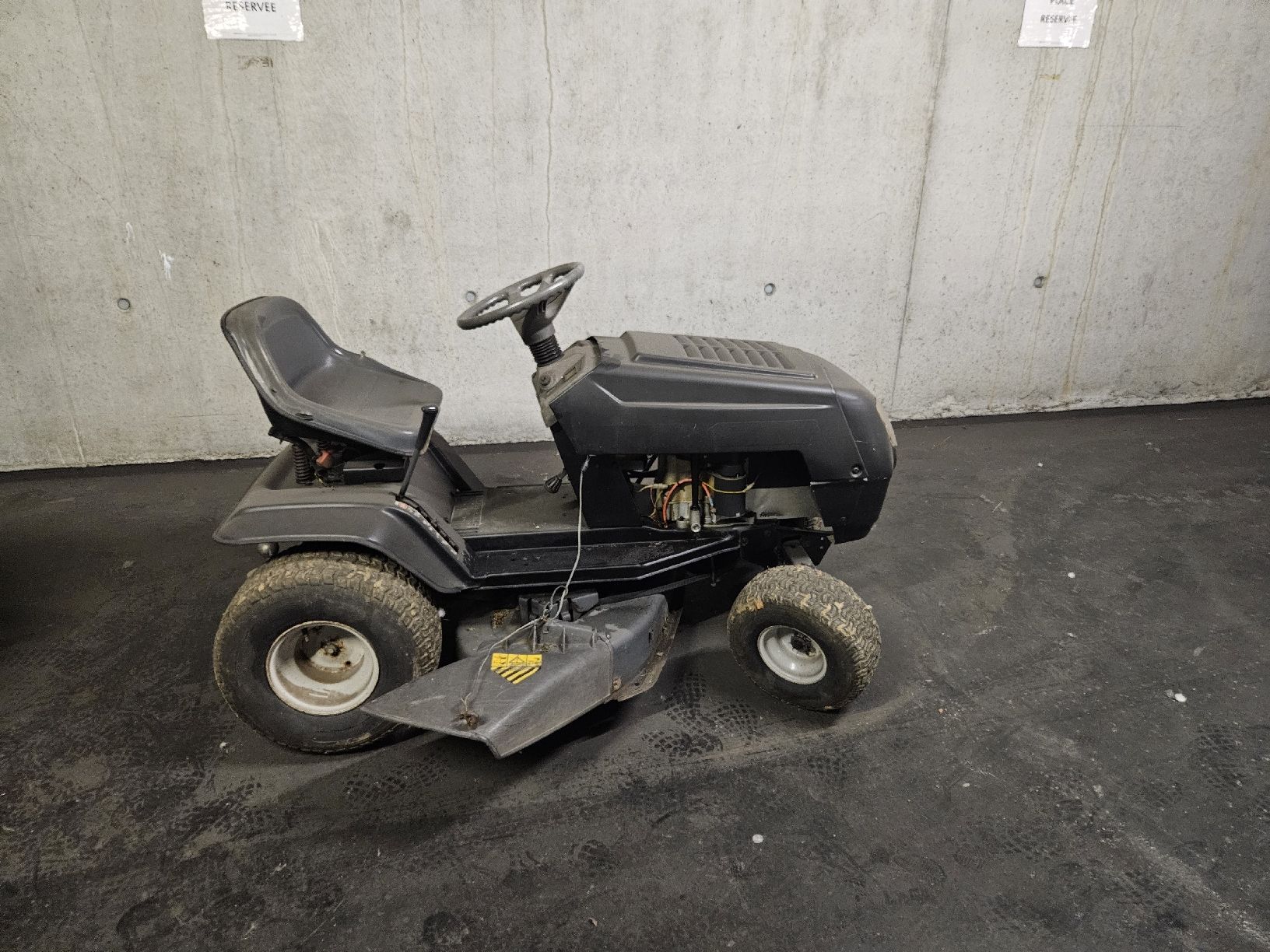 Mtd Trattori: tracktor MTD – Usato da Fribourg venduto da Kingpinn83