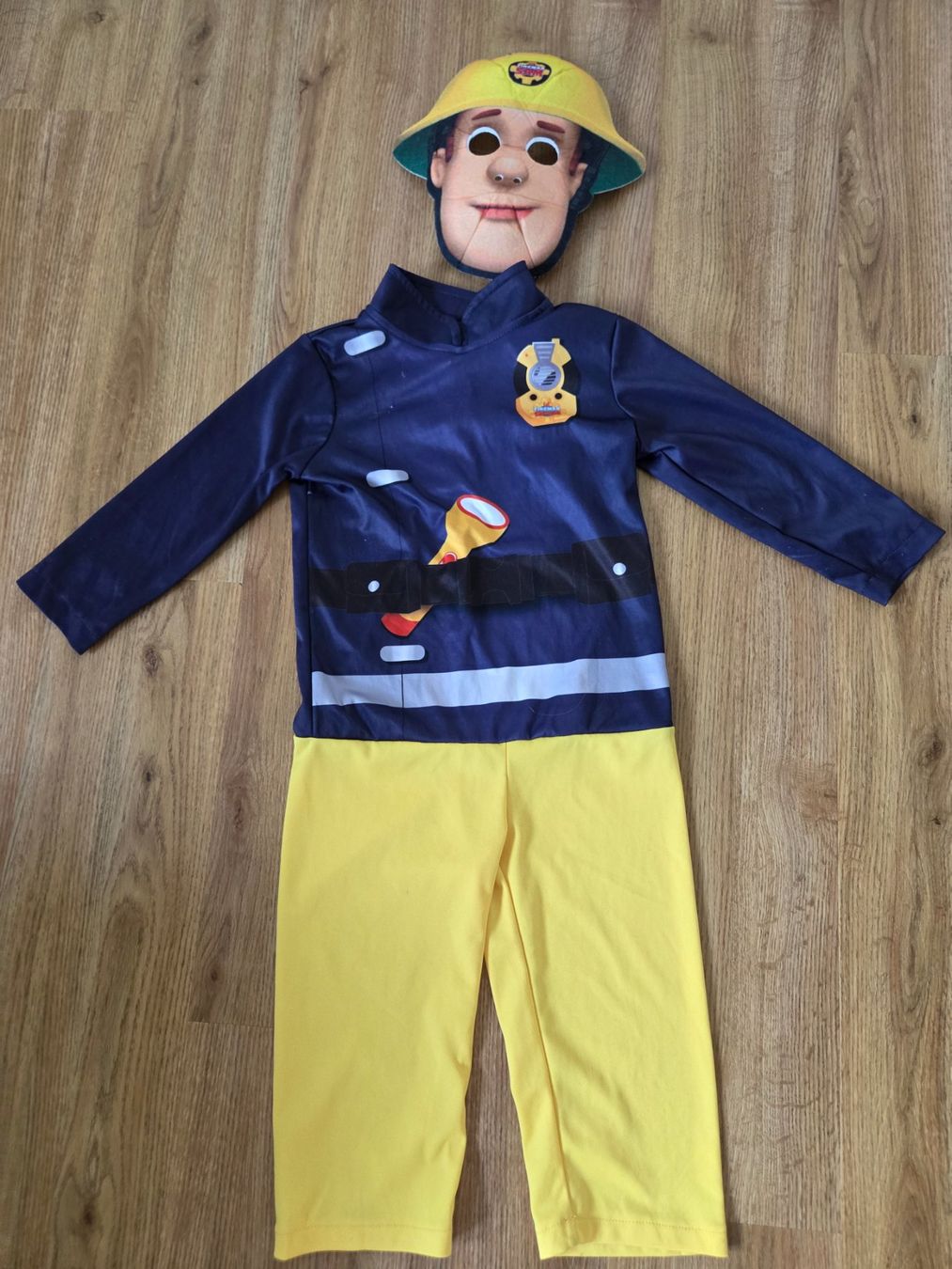Costumi: Kostüm Feuerwehrmann Sam, Gr. 2 - 4 Jahre – Usato da Heinrichswil venduto da frankie19860