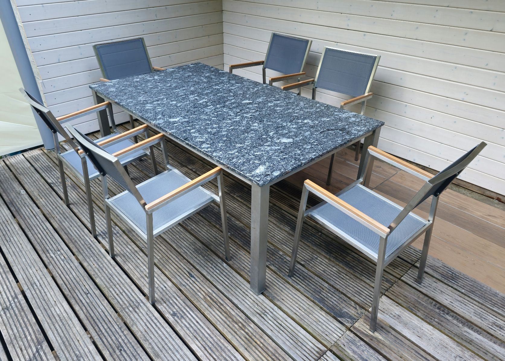 Tavoli: Granittisch mit 6 Stühlen – Usato da Etzgen venduto da juj_b678