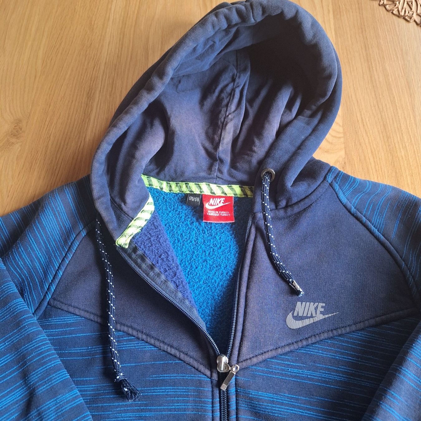 Maglioni & Felpe: Nike Zip-Hoodie, Kapuzenpullover Gr.170 – Usato da Hettenschwil venduto da Schneuggi2