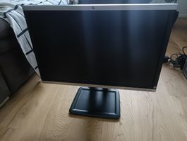 HP LA2405wg