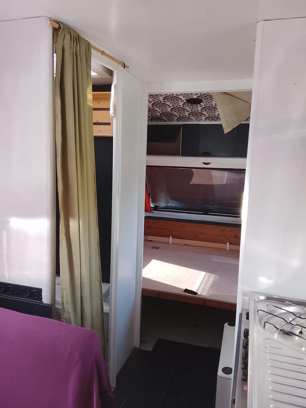 Hobby Véhicules de camping: Hobby Caravan Hobby 430 SB Elegance – D'occasion à Ins par dma_v2l6 8