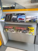 Trennwand mit Magazinhalter