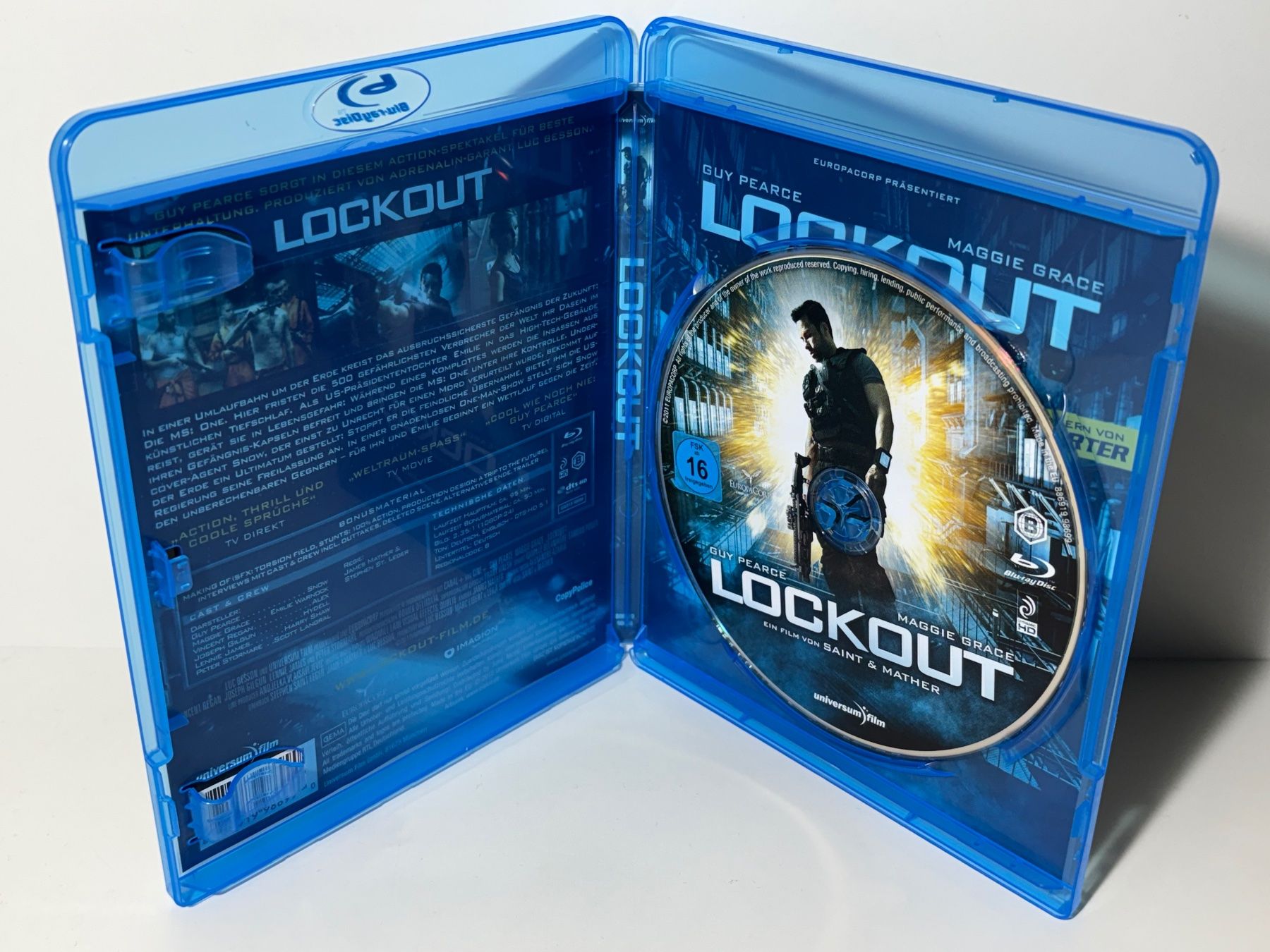 Alle DVDs: Lockout Blu Ray – Gebraucht aus Wilderswil von Sstriker 2