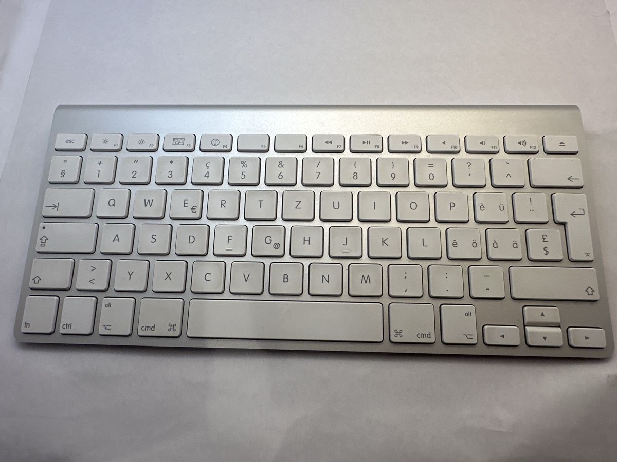 Apple Tastaturen: Apple Wireless Keyboard A1314 – Gebraucht aus Turbenthal von ShadowBiker