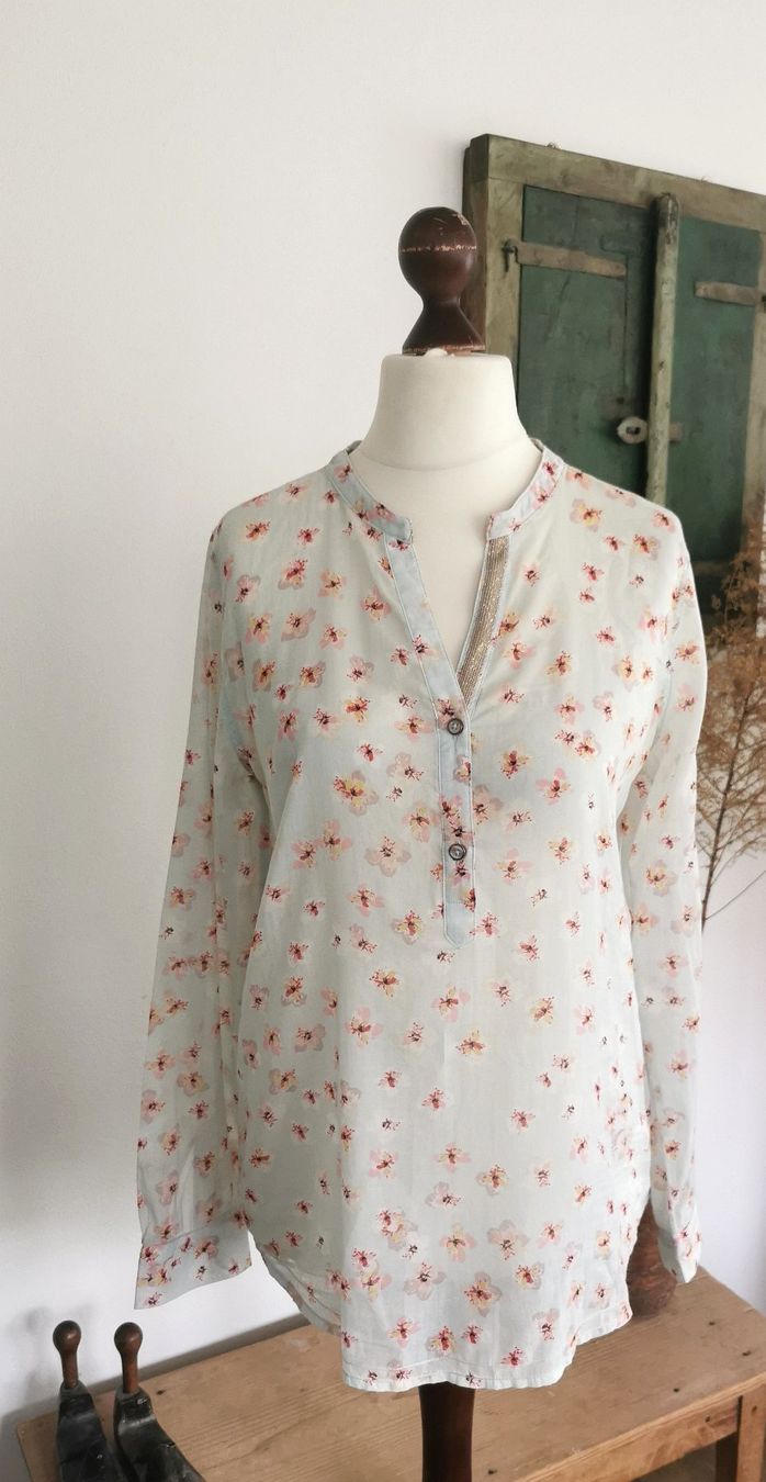 Emily van den Bergh Camicette: Emily van den Bergh zarte Bluse Gr. 40/42 – Usato da gachnang venduto da tibus1