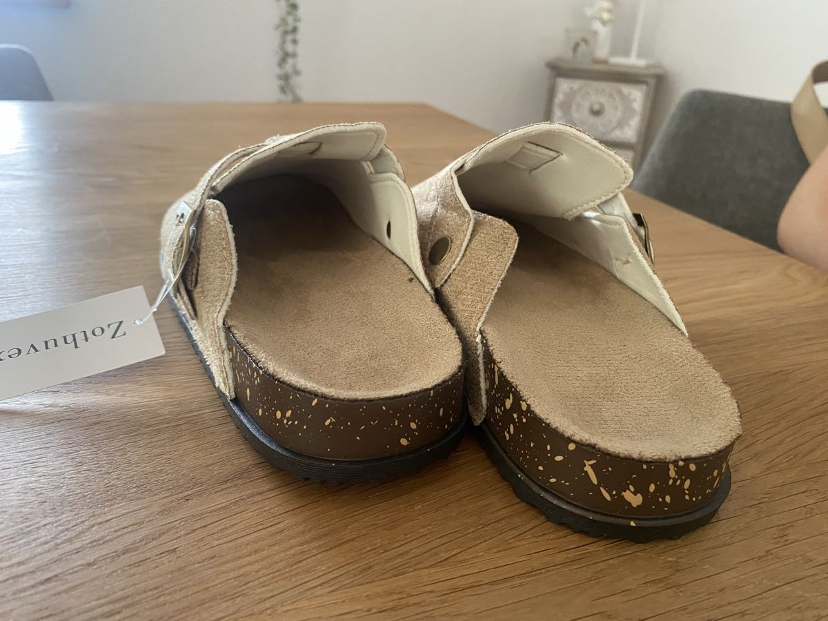 Damenschuhe: Pantoletten, beige, Gr. 36 – Neu (gemäss Beschreibung) aus Dornach von Dlimi 2