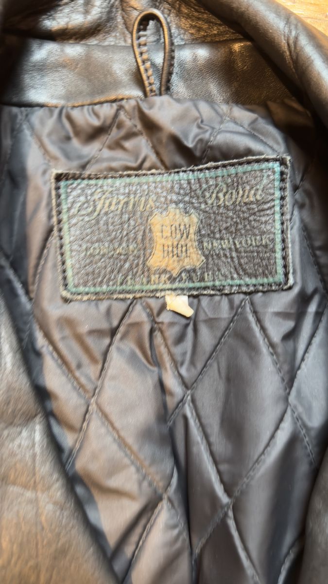 Vestes: Echtleder Jacke mit tollen Ärmeln – D'occasion à Glarus par big.bear 3