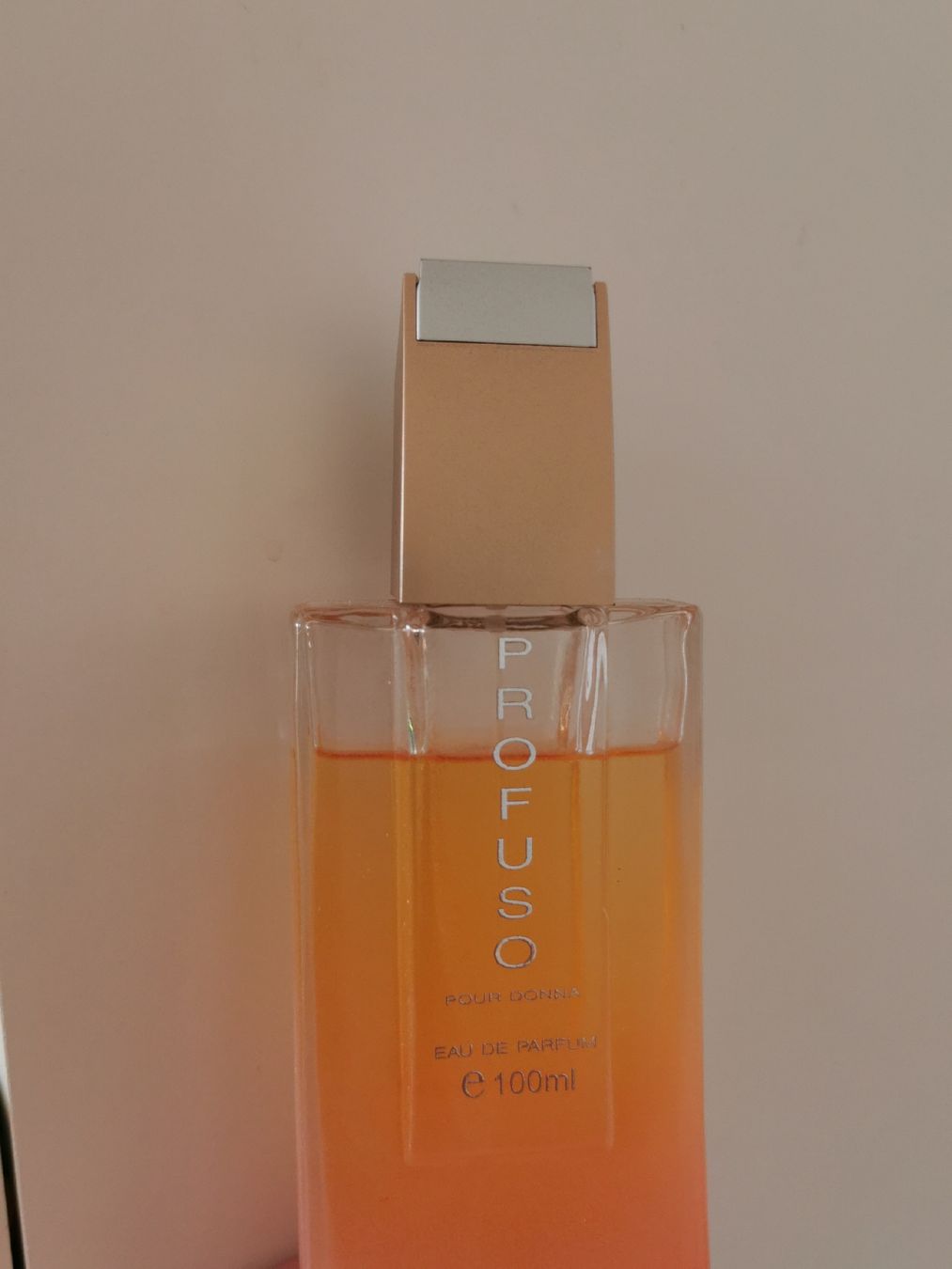 Parfum & Eau de Toilette: Profuso EdP 100 ml. Pour Donna.  – Gebraucht aus Schlieren von vlalif 2