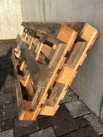 Vier Paletten