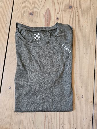 Sport-Shirt X-TRAIL, Grösse M, Grau/Grün wenig benutzt