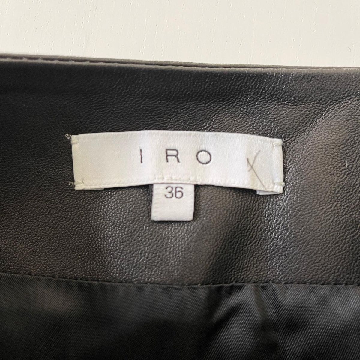 Iro Gonne: IRO Leather Skirt new – Nuovo (secondo la descrizione) da Emmen venduto da Avviivva_Com2023 6