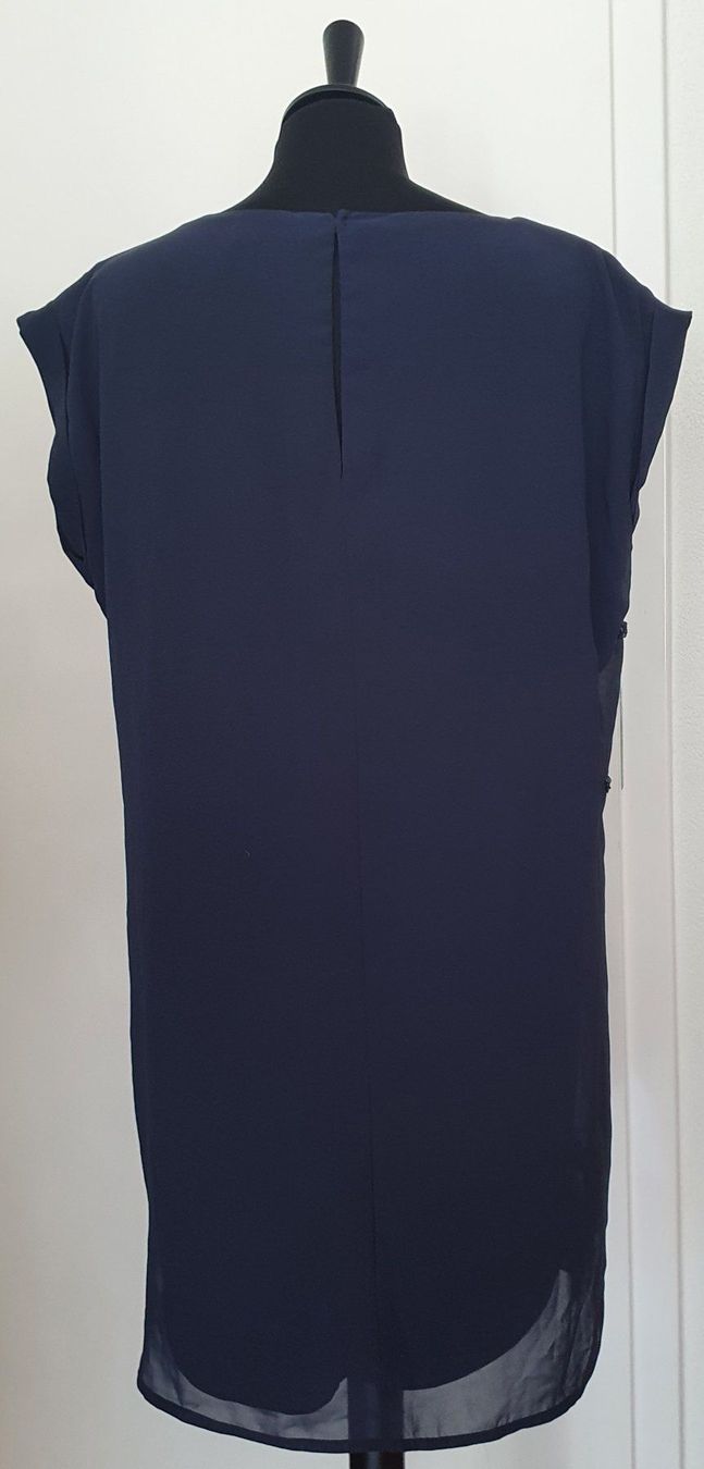 Kleider: Robe Yessica avec paillettes - Taille M – Gebraucht aus Court von Jovi2 1