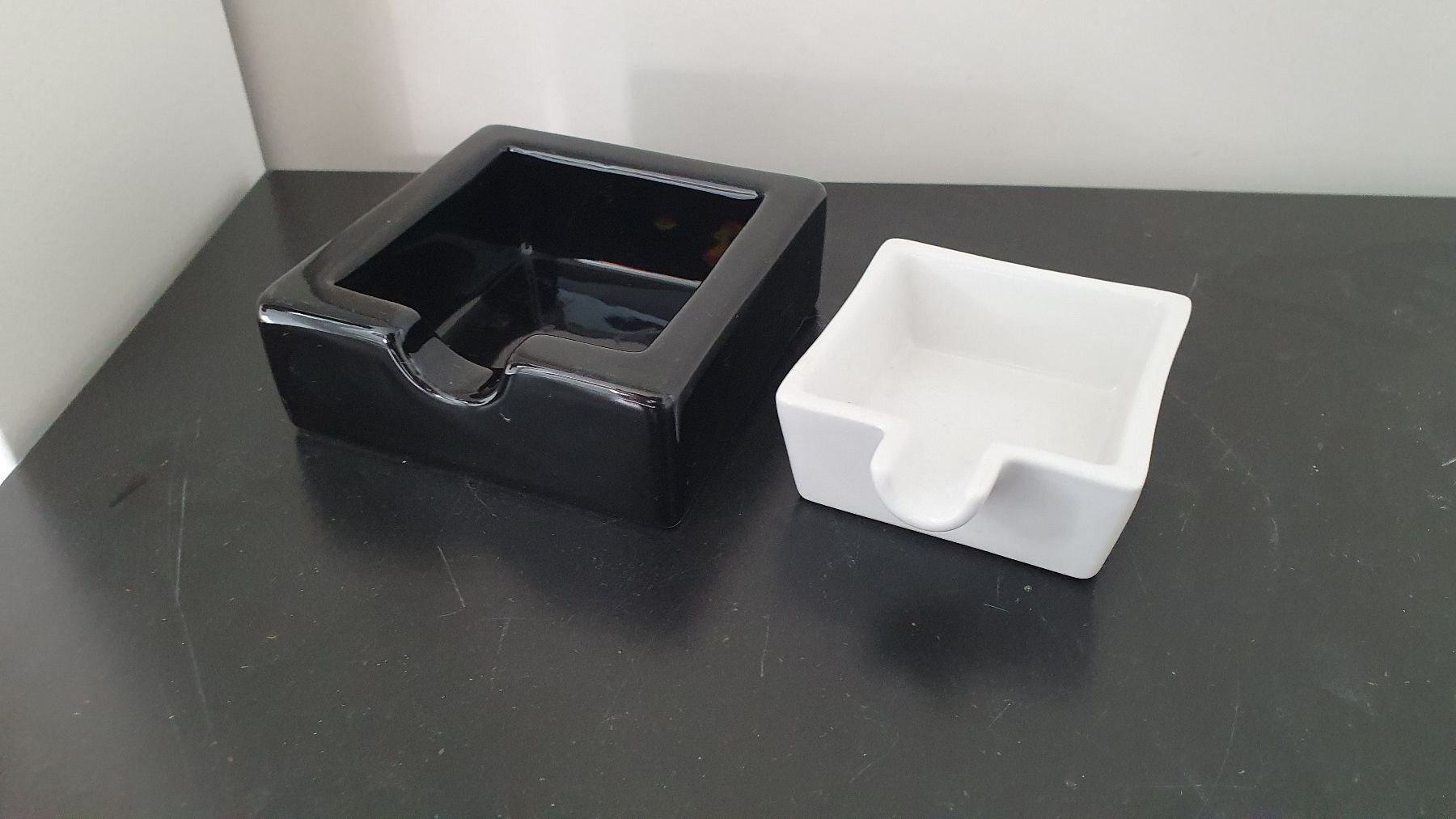 Portacenere: Aschenbecher / Design / Sammler – Usato da Glattfelden venduto da sessa123 1