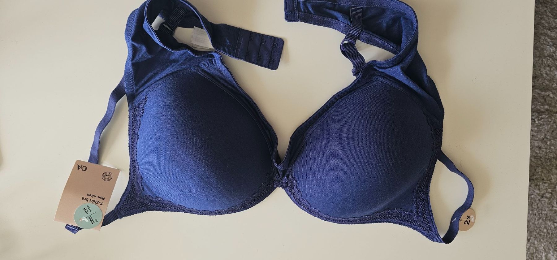Sonstige Unterwäsche: BH 100B, NEU – Neu und originalverpackt aus Arbon von Flyaway8