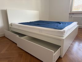 Bett mit Schubladen weiss 160x200 cm gebraucht