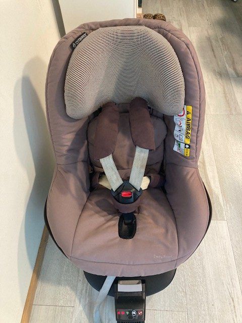Maxi-Cosi Seggiolini per auto: Maxi Cosi 2wayfix Station mit Kindersitz – Usato da Zürich venduto da Laura1079 3