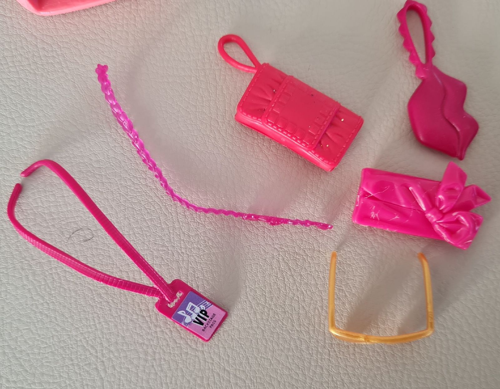 Giocattoli: Barbie Accessories 21 Stk. – Usato da Beinwil Freiamt venduto da tafa8 2