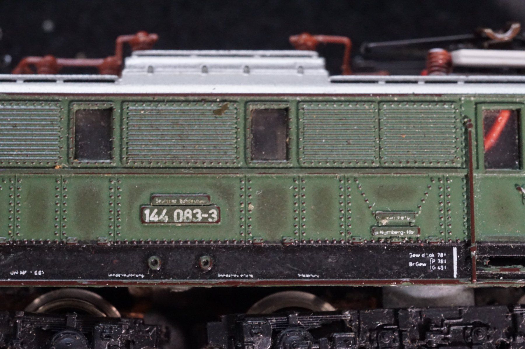 Modellini di ferrovie: DB BR 144 183-3 grün Spur N – Usato da Gränichen venduto da iknow 2