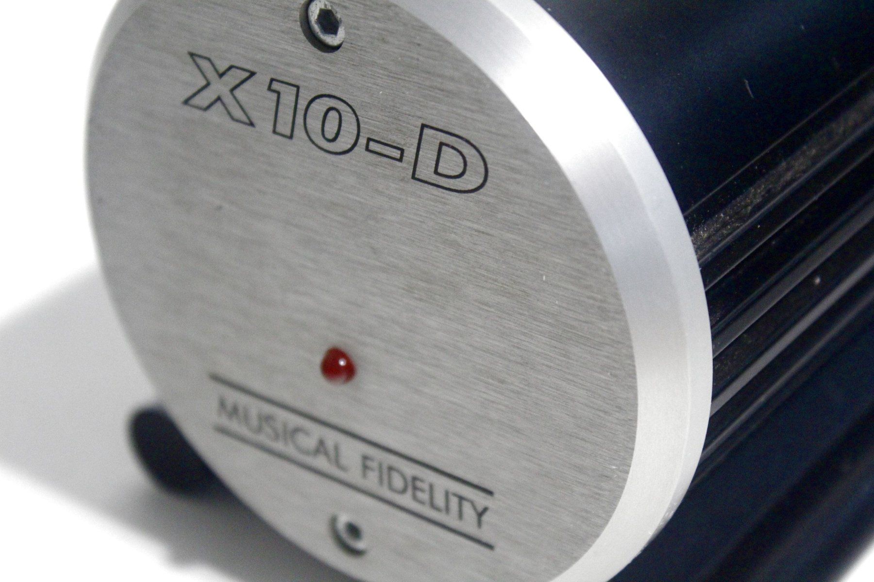 Musical Fidelity Verstärker: MUSICAL FIDELITY X10-D "The Missing Link - Röhrenpuffer" – Gebraucht aus Bern von kultiges 5