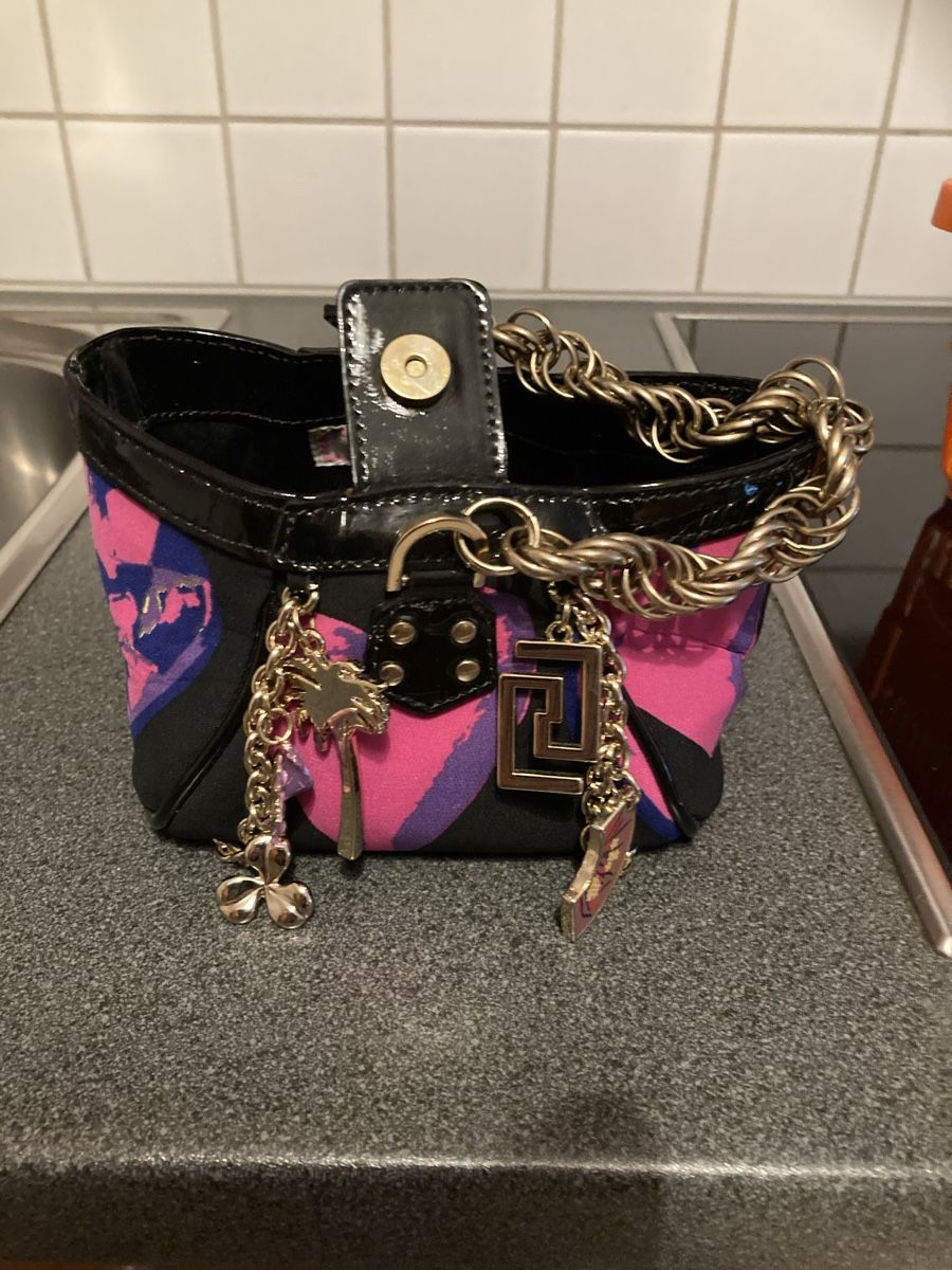 Borse da donna: Sac Versace x H&M, chaîne dorée, tendance – Nuovo (secondo la descrizione) da Plan-les-Ouates venduto da Namorona