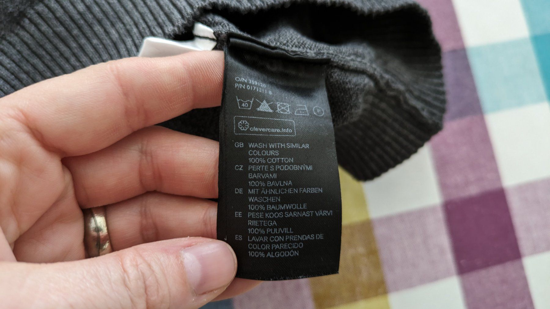 H&M Maglioni & Felpe: Schöner Jungs Pullover mit V-Ausschnitt - ab 116 – Usato da Staufen venduto da Fleby84 3