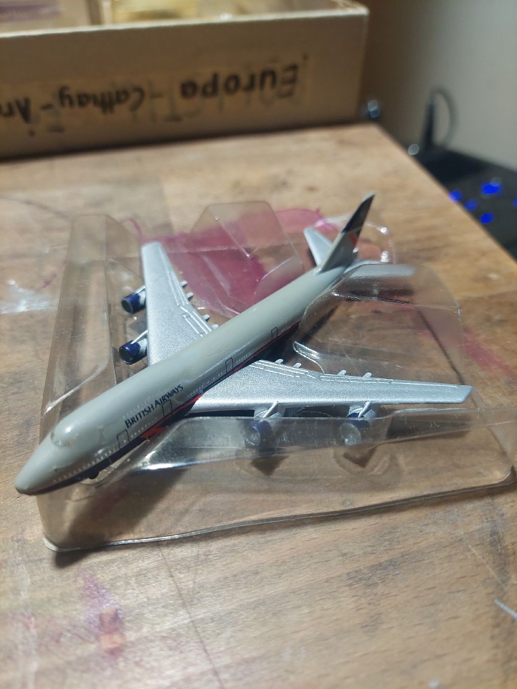 Modellbausätze & Standmodelle: Modell British Airways Boing 747 – Gebraucht aus Flaach von maniv6