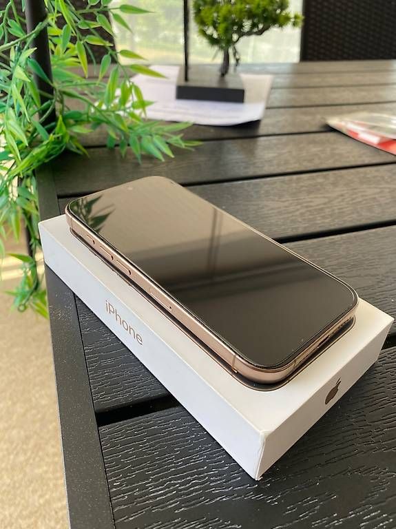 Apple Telefoni cellulari / Smartphones: Iphone 16 pro 128gb – Usato da Grolley venduto da rit_2jzd