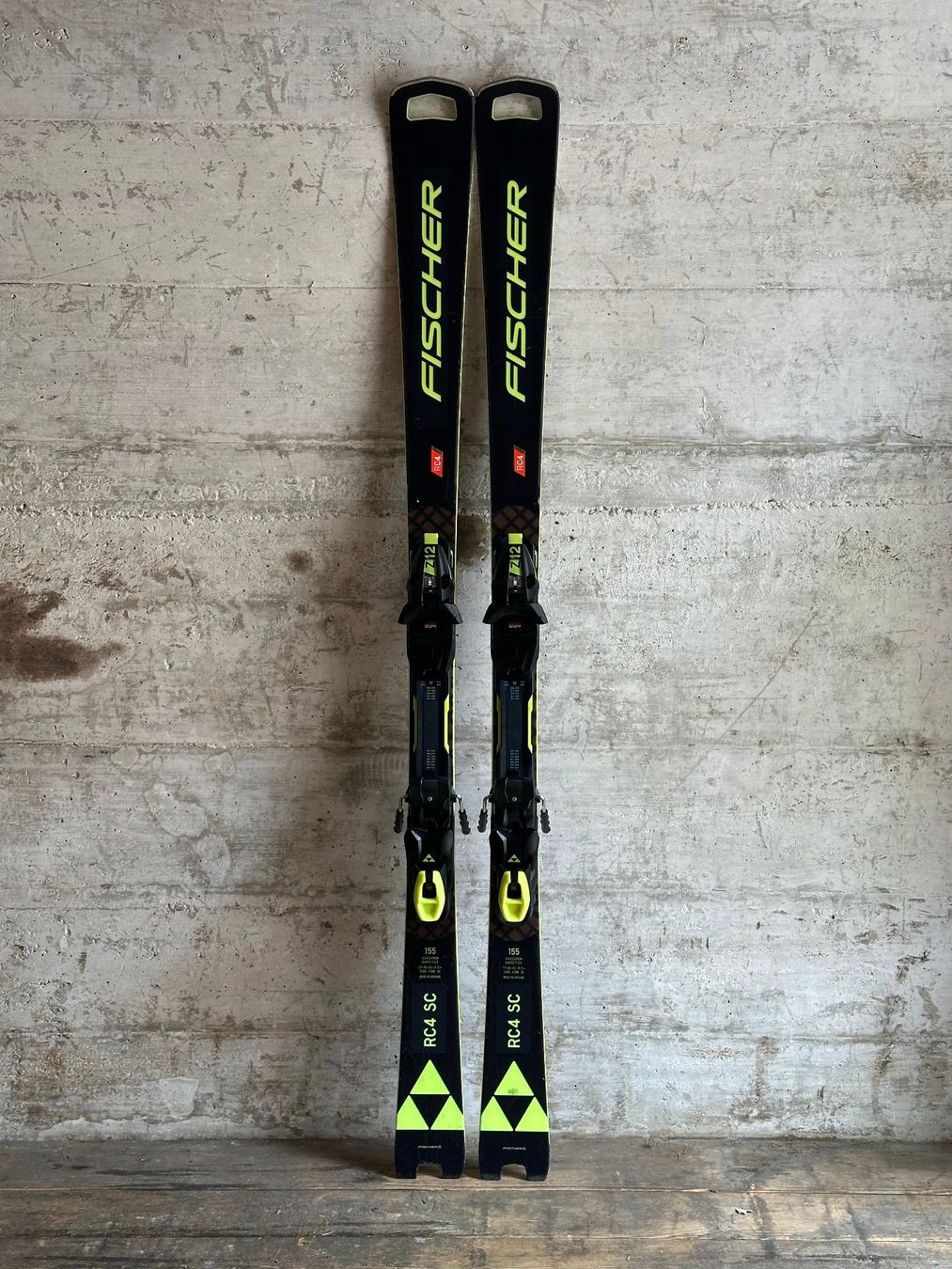 Fischer Skis: Fischer RC4 SC Top Ski 155CM – D'occasion à Emmenbrücke par karkarkar