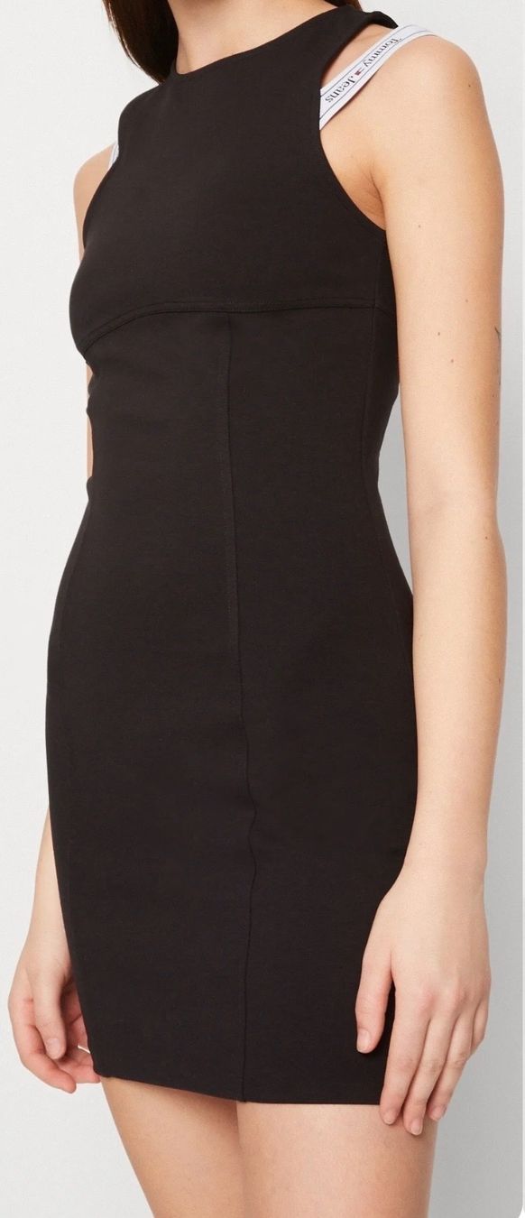 Tommy Hilfiger Vestiti: Robe noire Tommy Jeans t. env. XS – Usato da Peseux venduto da Gilloss